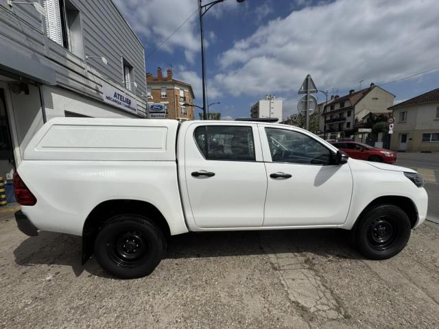 Toyota Hilux image 5