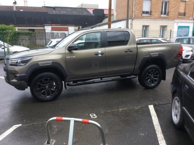Toyota Hilux image 4