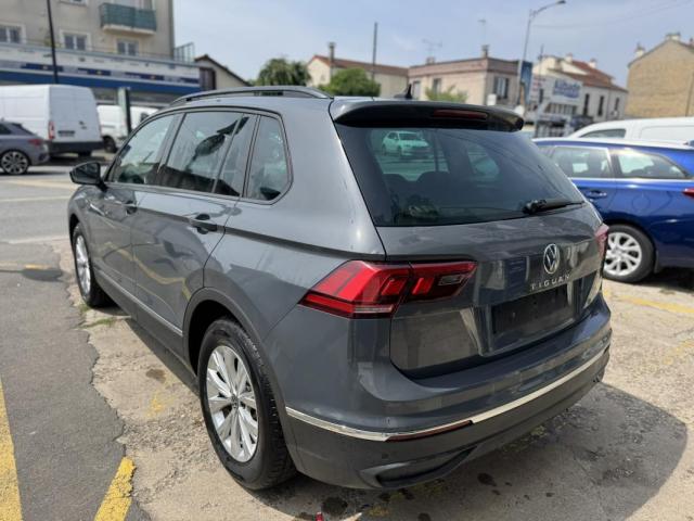 Volkswagen Tiguan image 8