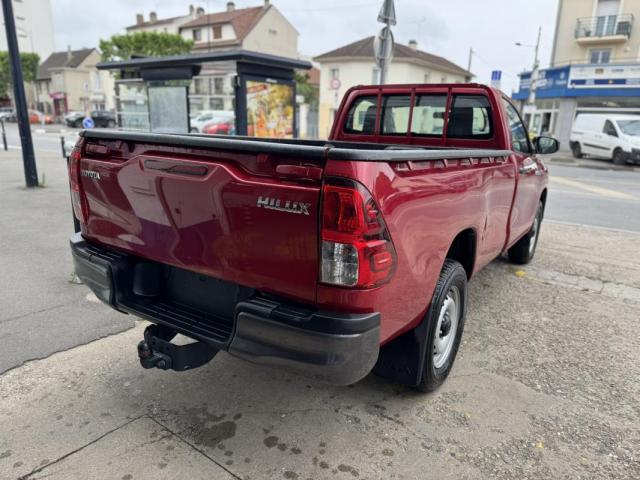 Toyota Hilux image 7