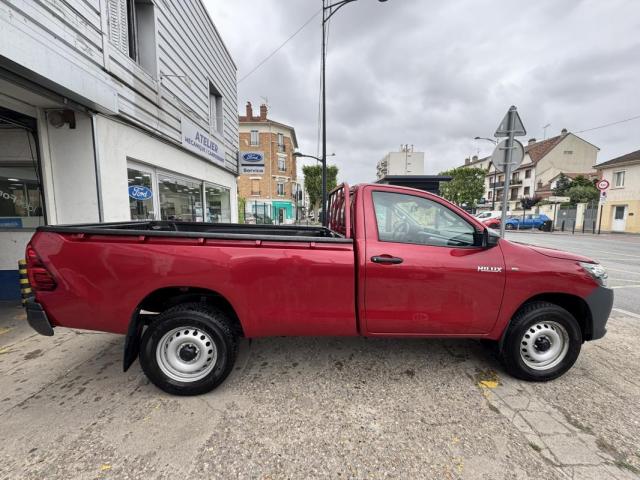 Toyota Hilux image 3