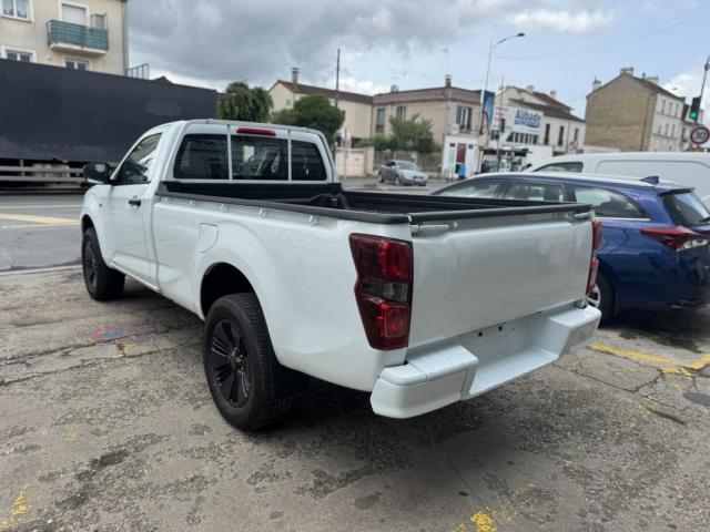 Isuzu D-Max image 6