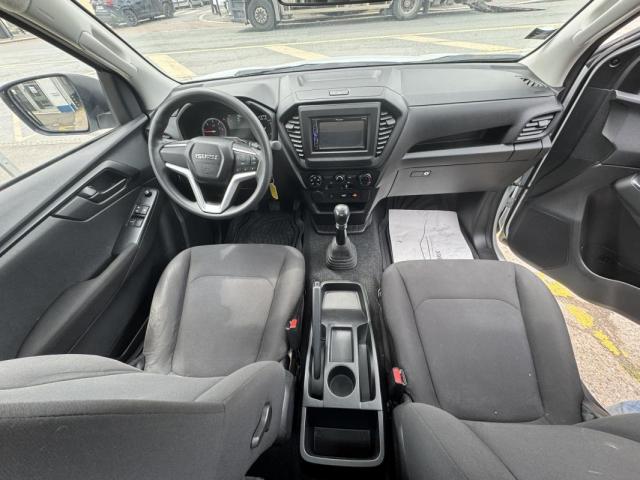 Isuzu D-Max image 5