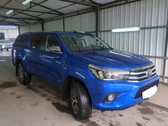Toyota Hilux image 5