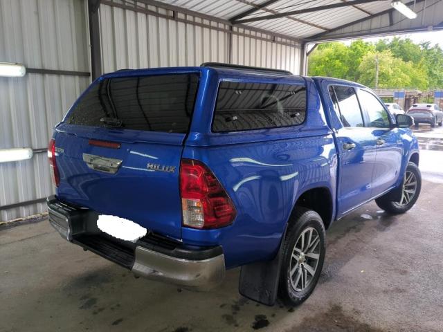Toyota Hilux image 2