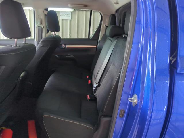 Toyota Hilux image 1