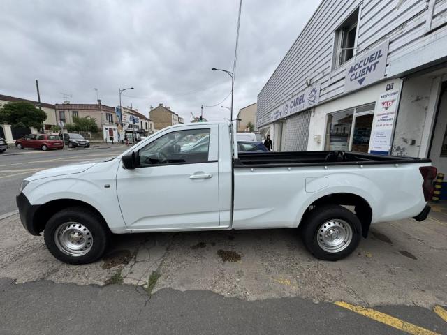 Isuzu D-Max image 1