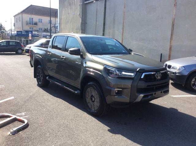 Toyota Hilux image 9
