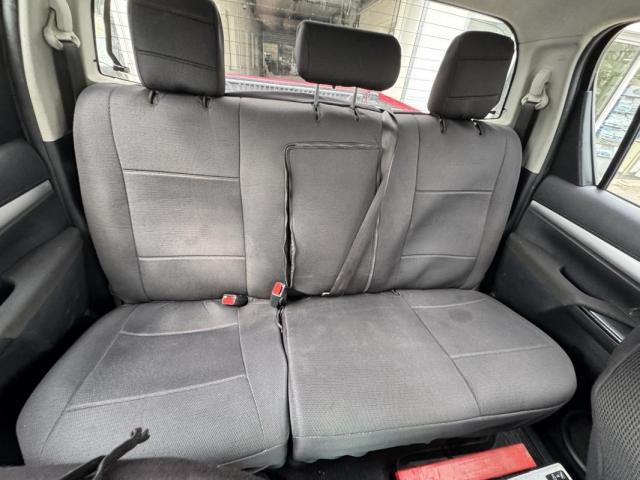 Toyota Hilux image 7