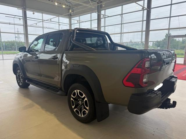 Toyota Hilux image 7