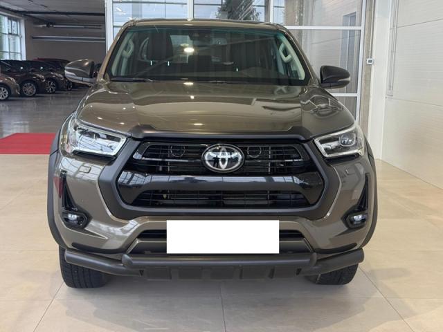 Toyota Hilux image 6