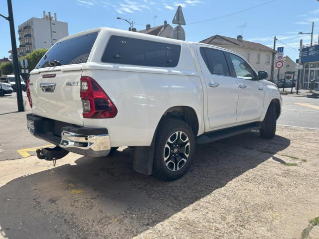 Toyota Hilux image 6