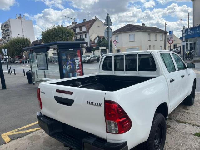 Toyota Hilux image 3