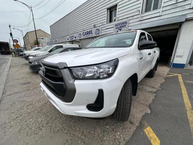 Toyota Hilux image 6