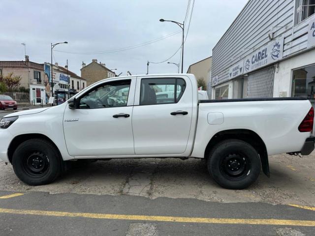 Toyota Hilux image 5