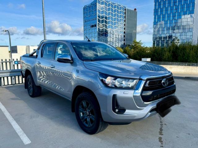 Toyota Hilux image 5