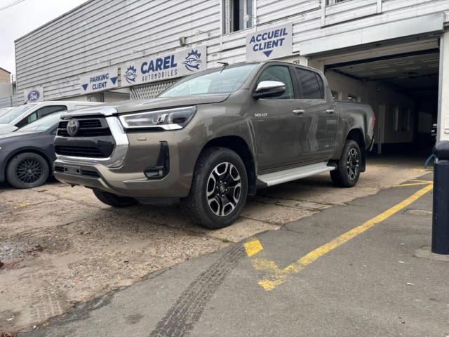 Toyota Hilux image 1