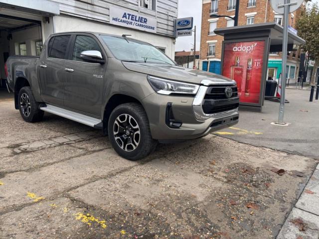 Toyota Hilux image 6