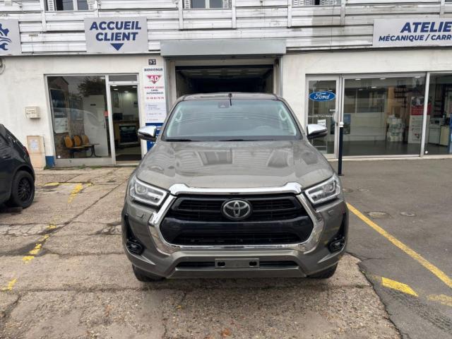 Toyota Hilux image 9