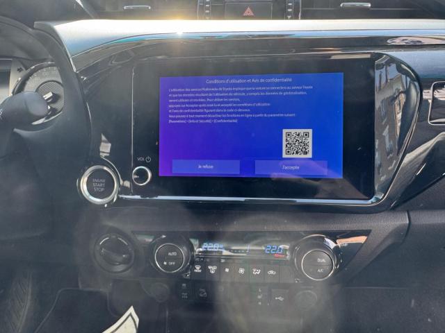 Toyota Hilux image 4