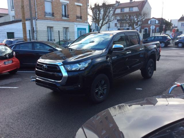 Toyota Hilux image 9