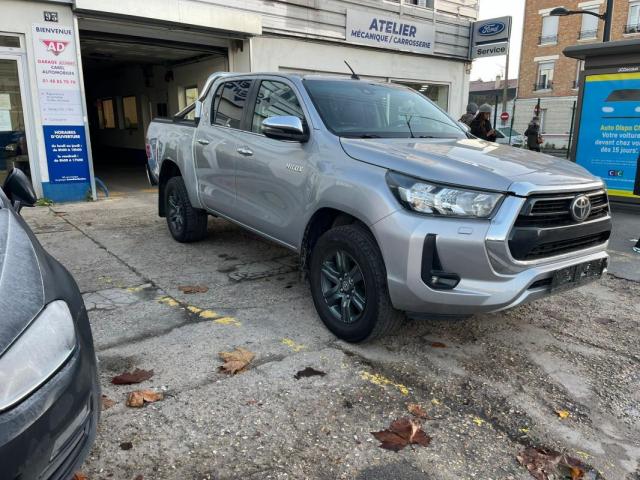 Toyota Hilux image 5