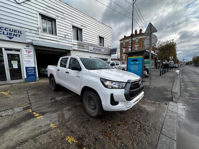 Toyota Hilux image 1