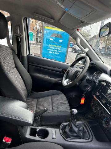 Toyota Hilux image 5