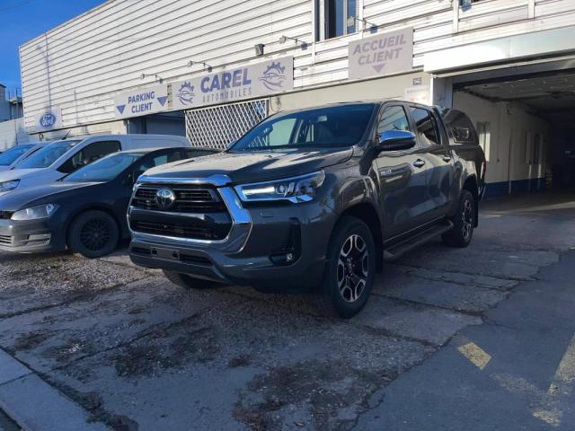 Toyota Hilux image 5