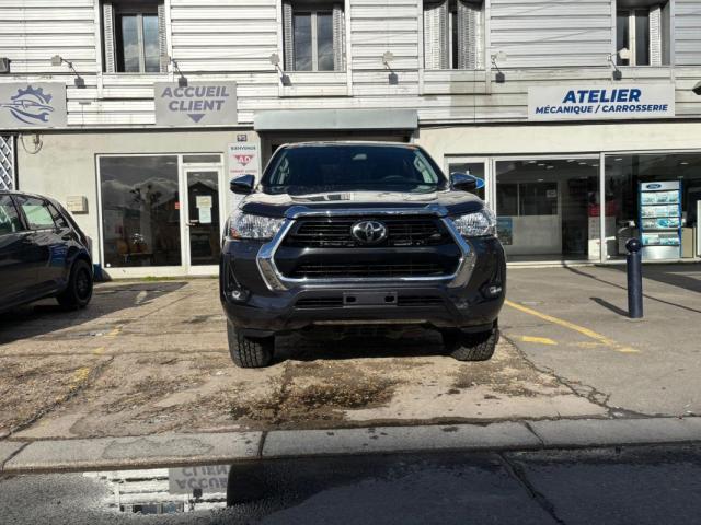 Toyota Hilux image 6