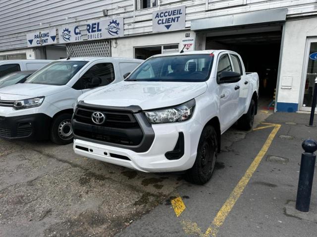 Toyota Hilux image 1