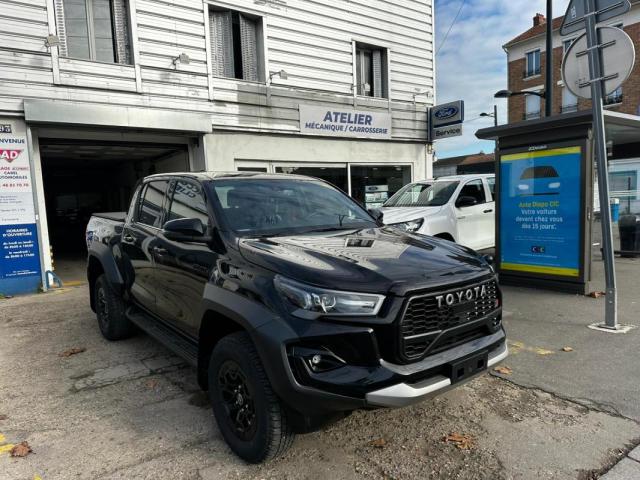 Toyota Hilux image 1