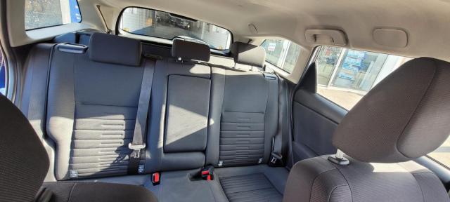 Toyota Auris image 4