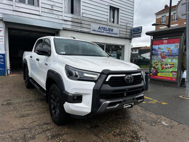 Toyota Hilux image 1