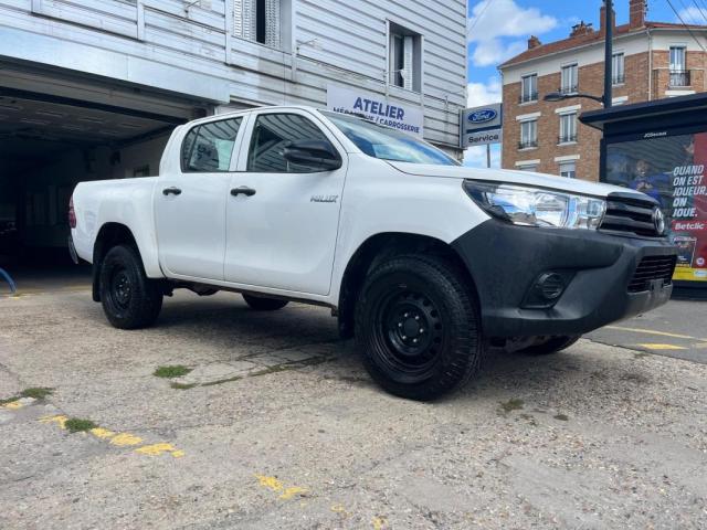 Toyota Hilux image 6