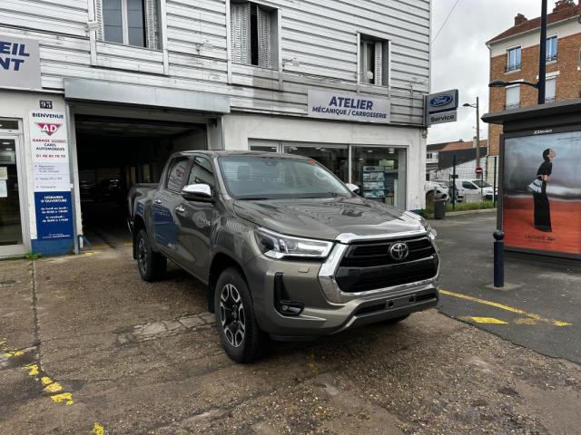 Toyota Hilux image 6