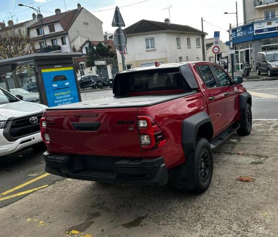 Toyota Hilux image 7
