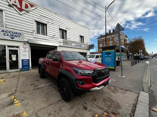 Toyota Hilux image 6