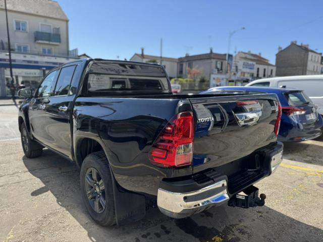 Toyota Hilux image 5