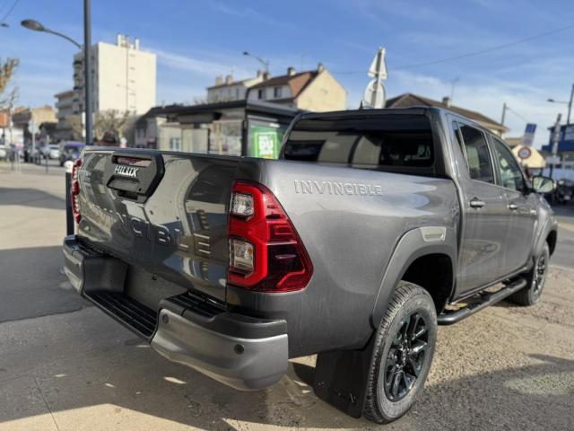 Toyota Hilux image 1