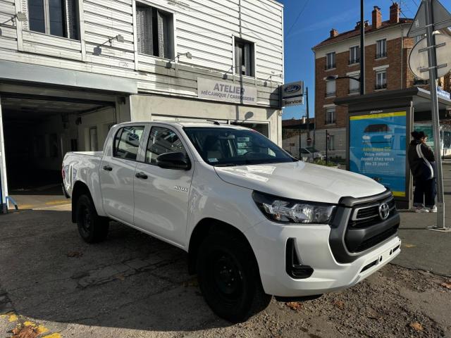 Toyota Hilux image 1