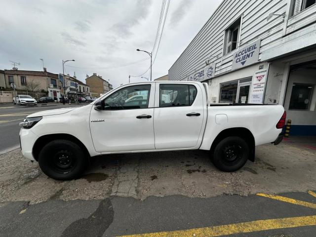 Toyota Hilux image 1