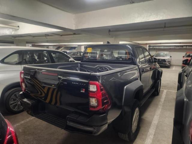 Toyota Hilux image 1