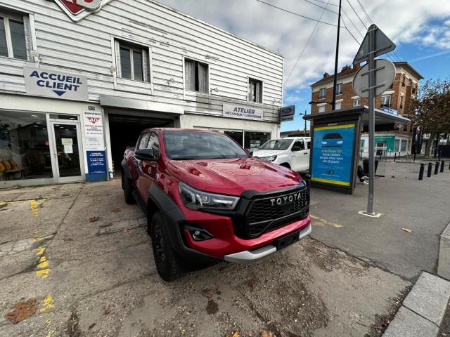 Toyota Hilux image 6