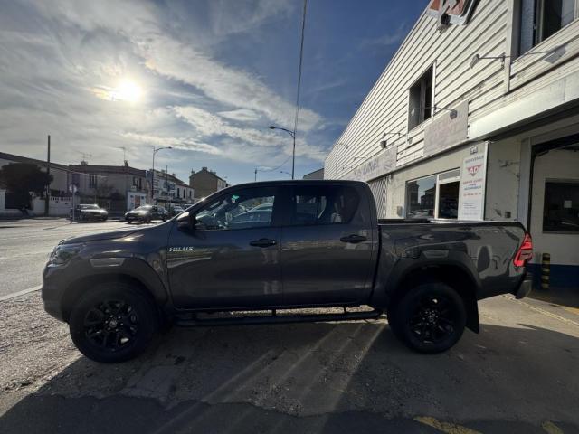 Toyota Hilux image 1