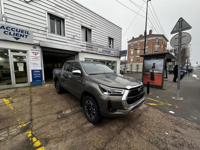 Toyota Hilux image 4