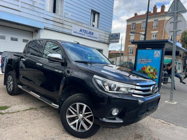 Toyota Hilux image 4