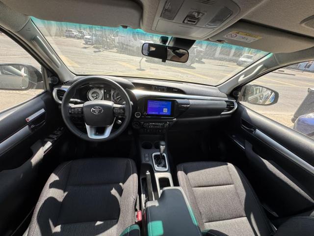 Toyota Hilux image 7