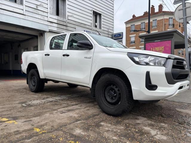 Toyota Hilux image 1