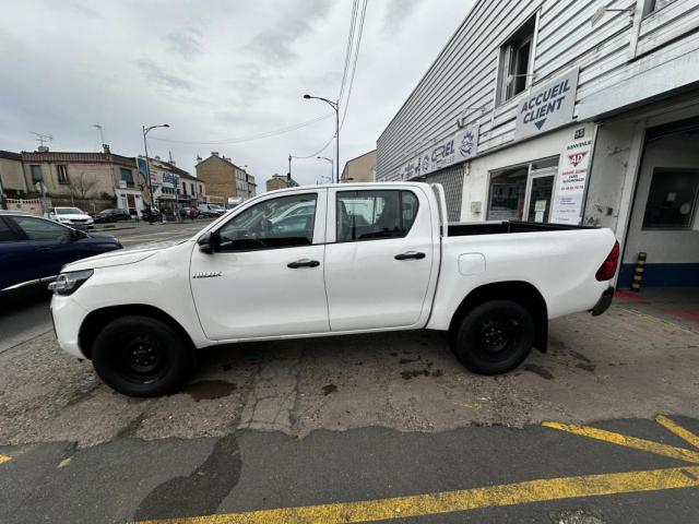 Toyota Hilux image 1